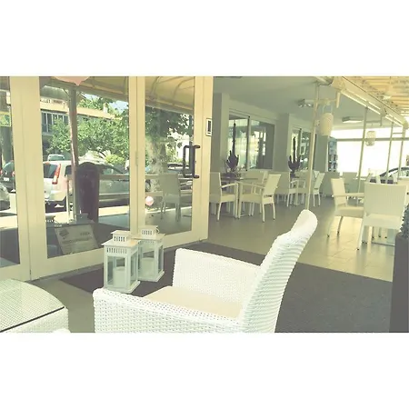 Отель Solemare 3*