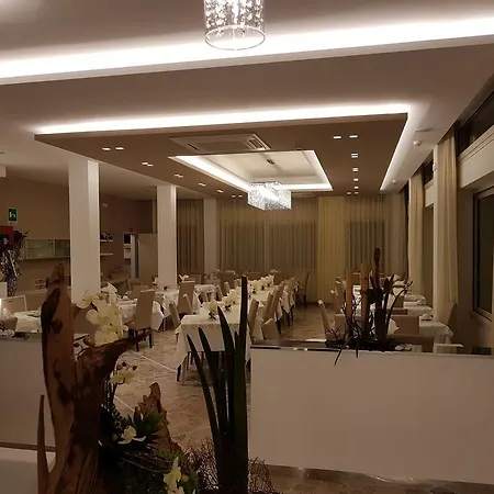 Solemare Отель Чезенатико
